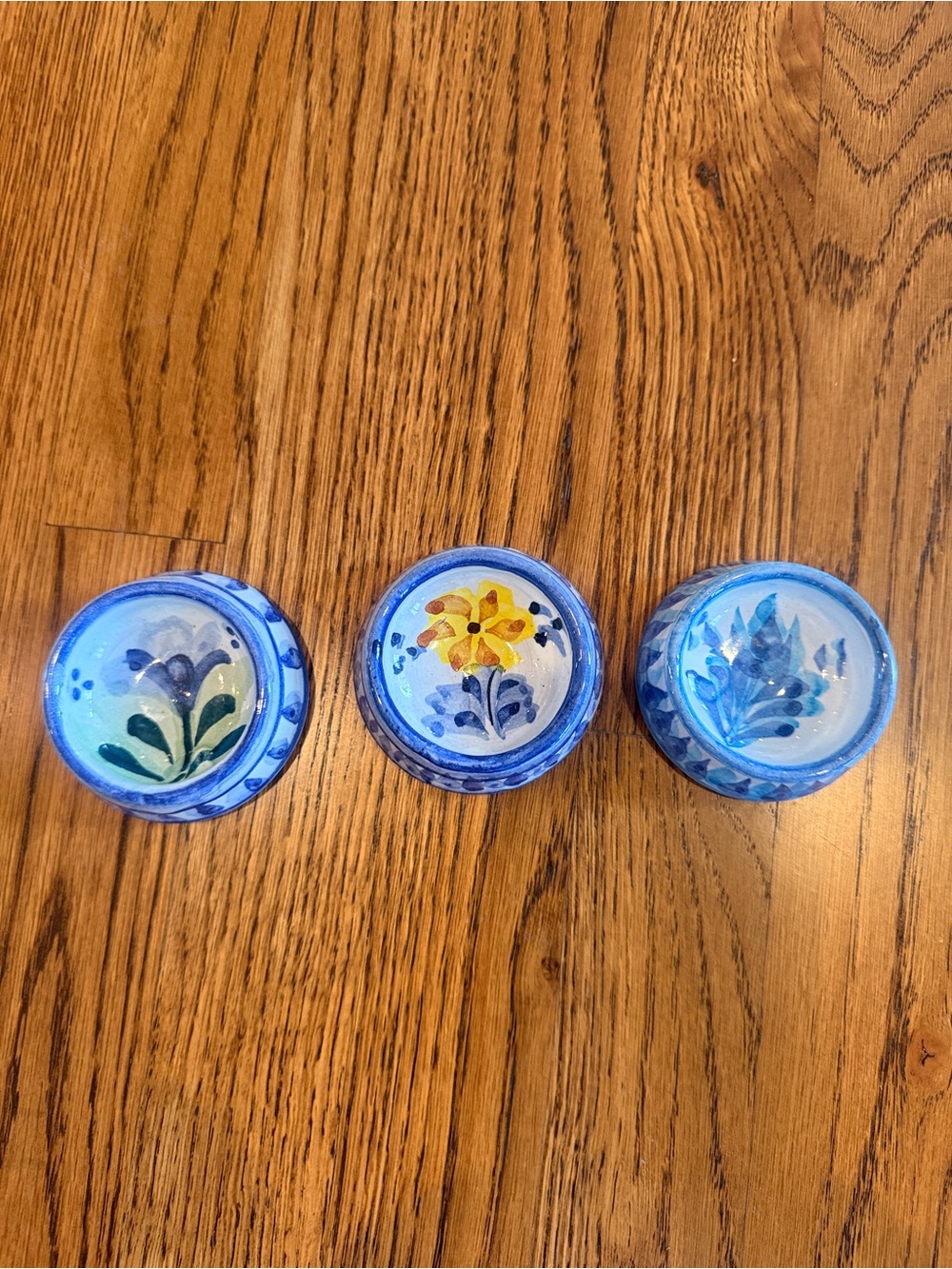 Porches vintage ‘90’s Hand-Painted Blue floral pottery Dishes